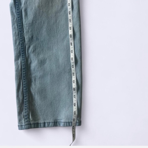 Calvin Klein Women's Straight Leg Jeans - Light‎ Blue - Picture 5 of 9